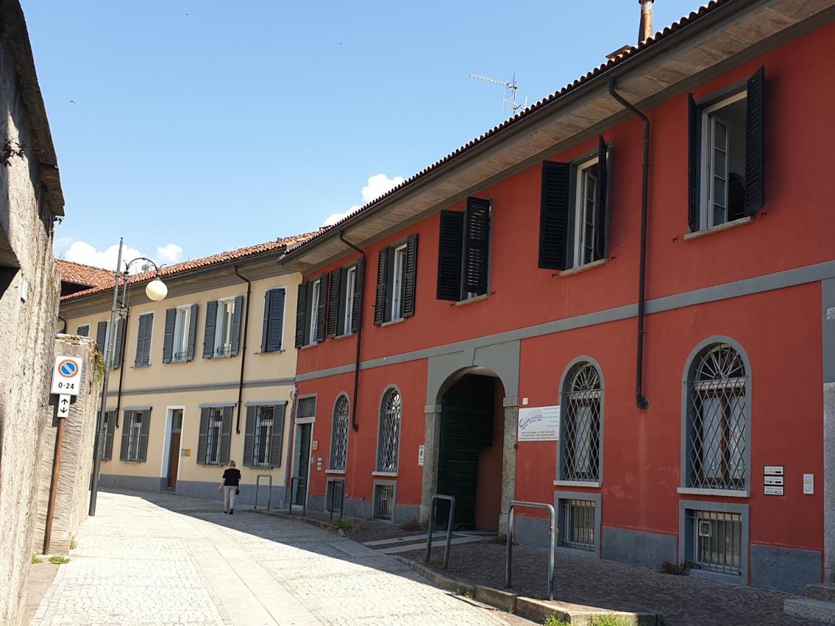 A Central Quiet Place In Verbania Bagian luar foto
